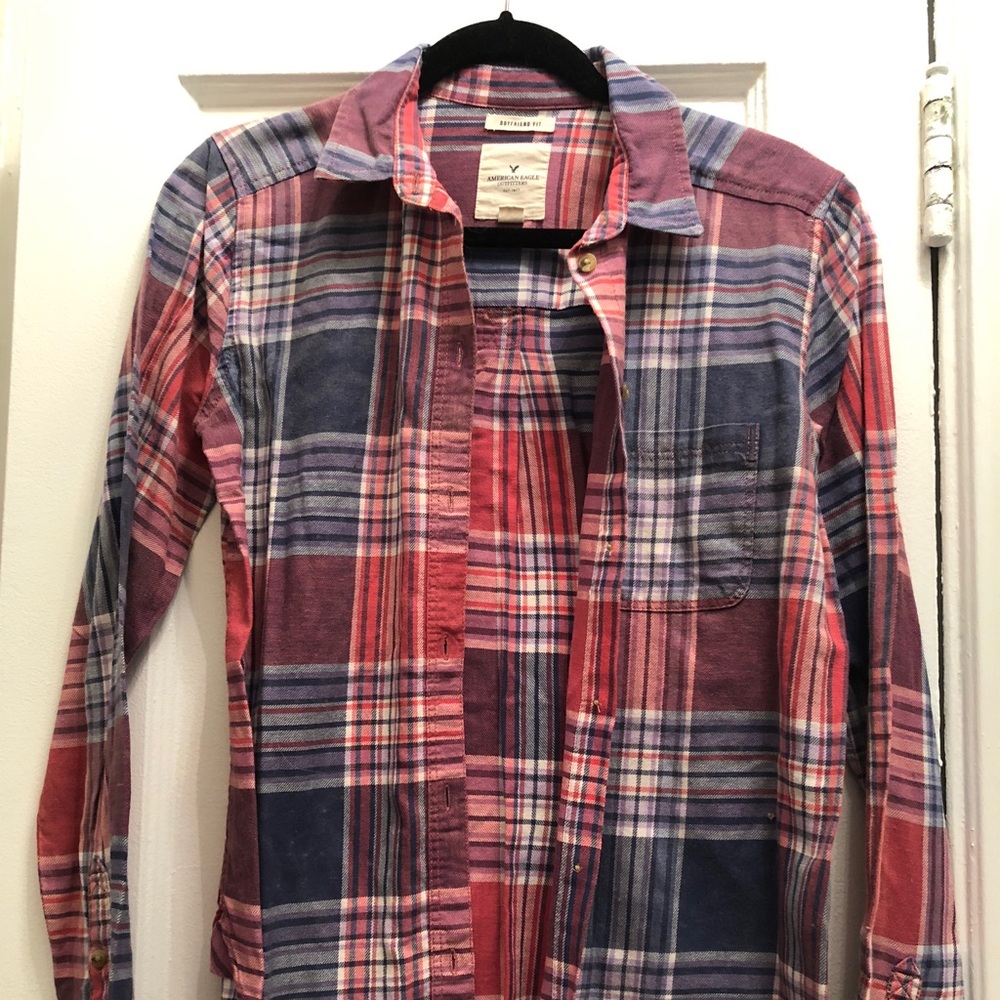 Never worn American Eagle flannel.